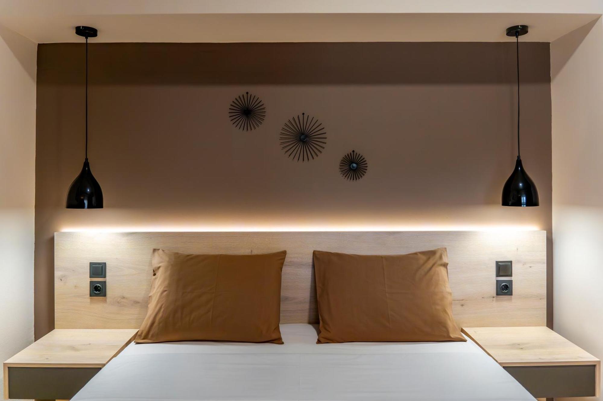 קאלאבאקה Novos Guesthouse Meteora מראה חיצוני תמונה